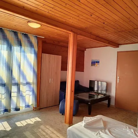 Guest house M&d *